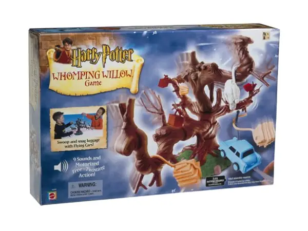 The box of Whomping Wheel, a Harry Potter board game.